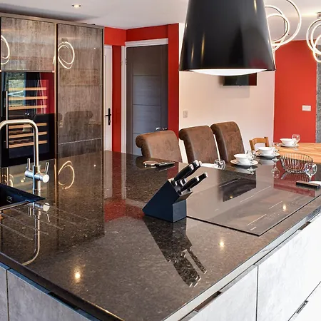 Semesterbostad Ivy House